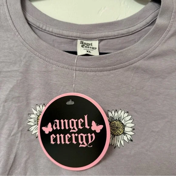 Angel‎ Energy Happiness Blooms Graphic Cropped Tee - Lavender, Size XL - Picture 3 of 6
